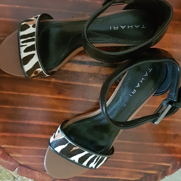 Sandal - Picture 2 of 4